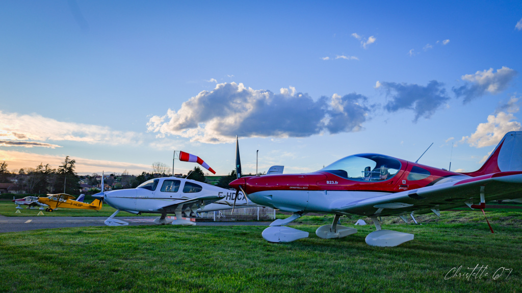 AVR 38 vienne Aeronautique Vienne Reventin