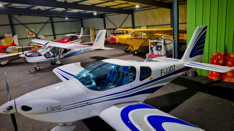 Aeronautique Vienne Reventin 38 - Aeroclub-1